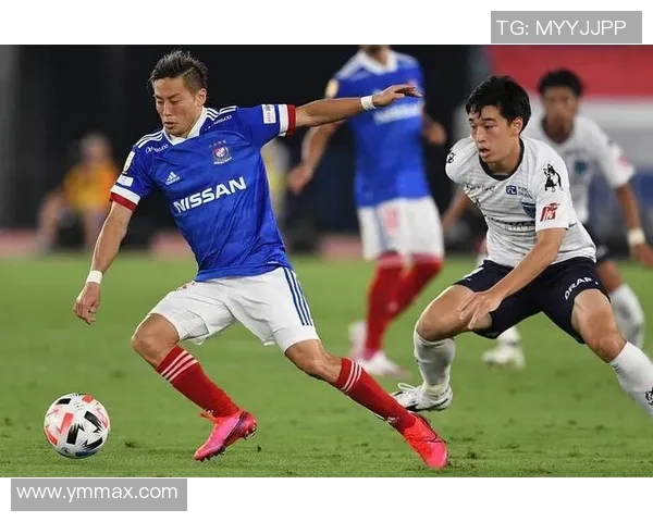 东京绿茵与福田黄蜂的激烈对决展现足球魅力与团队精神的完美结合